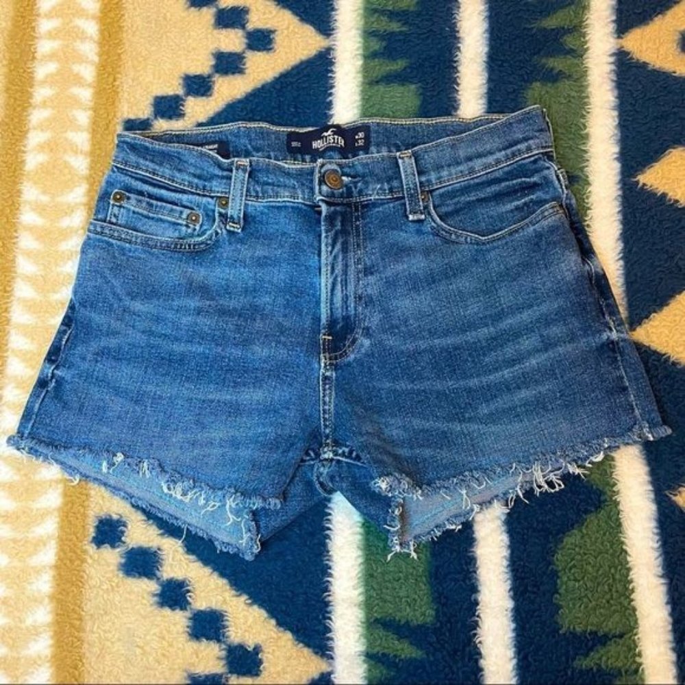 Hollister California waist 30 denim shorts